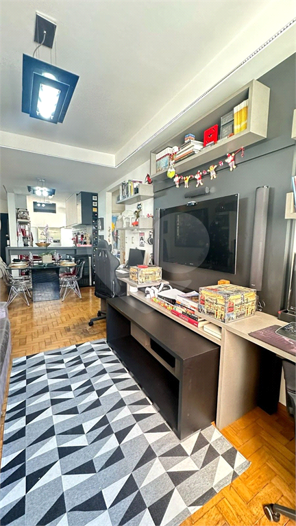 Imóvel de 79m² de área total 2 quartos, 1 banheiro 1 vaga de garagem demarcada Perdizes