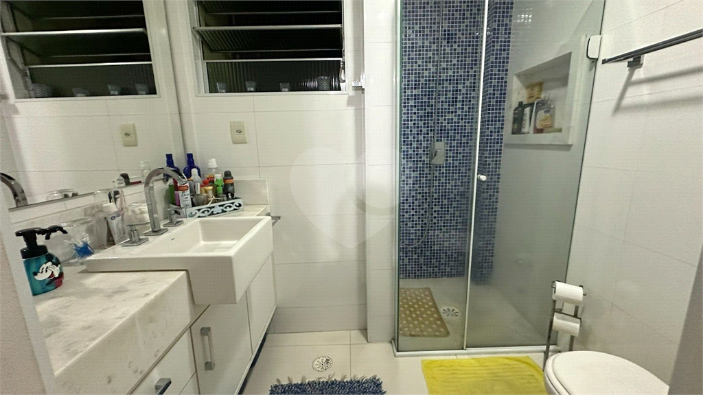 Imóvel de 79m² de área total 2 quartos, 1 banheiro 1 vaga de garagem demarcada Perdizes