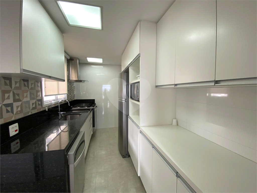 Apartamento para locação com 4 quartos e varanda gourmet condomínio clube