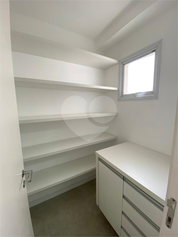 Apartamento para locação com 4 quartos e varanda gourmet condomínio clube