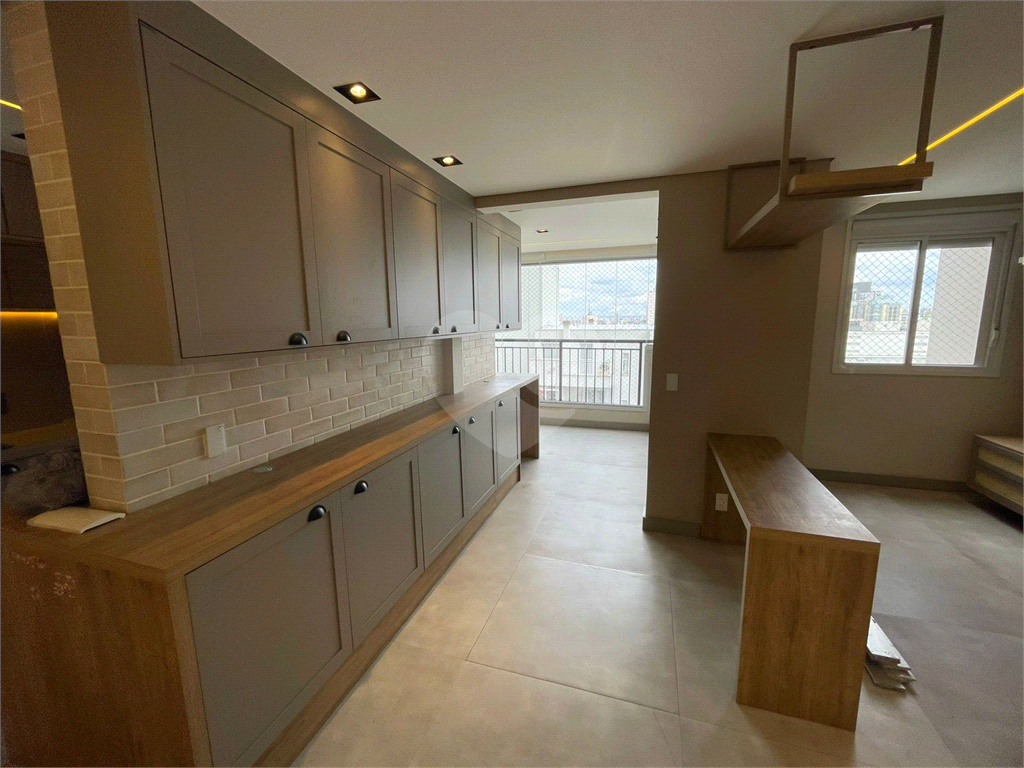 Apartamento à venda | 74 m² | 2 dormitórios (1 suíte) | 1 vaga + depósito | Tucuruvi