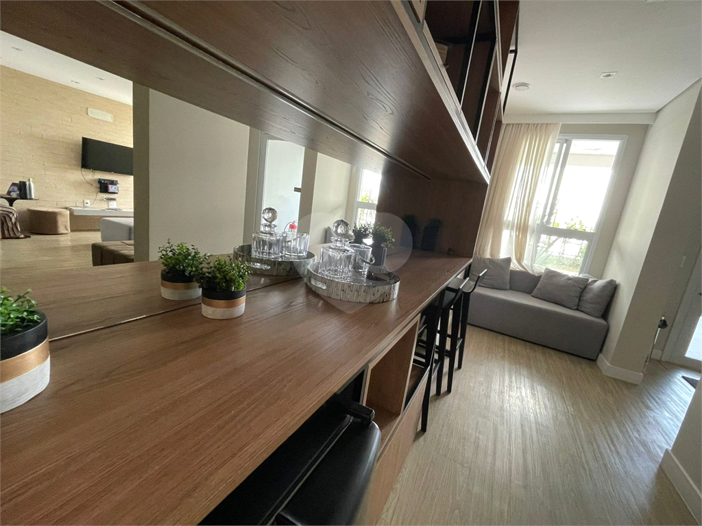 Apartamento à venda | 74 m² | 2 dormitórios (1 suíte) | 1 vaga + depósito | Tucuruvi