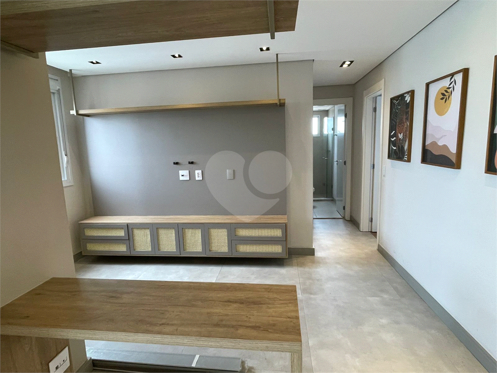 Apartamento à venda | 74 m² | 2 dormitórios (1 suíte) | 1 vaga + depósito | Tucuruvi