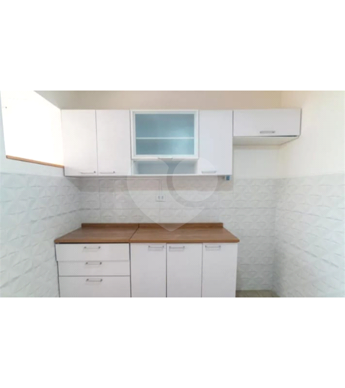 Oportunidade Única! Apto 2 dormitórios 1 vaga,  reformado com lazer completo no Bosque da Saúde