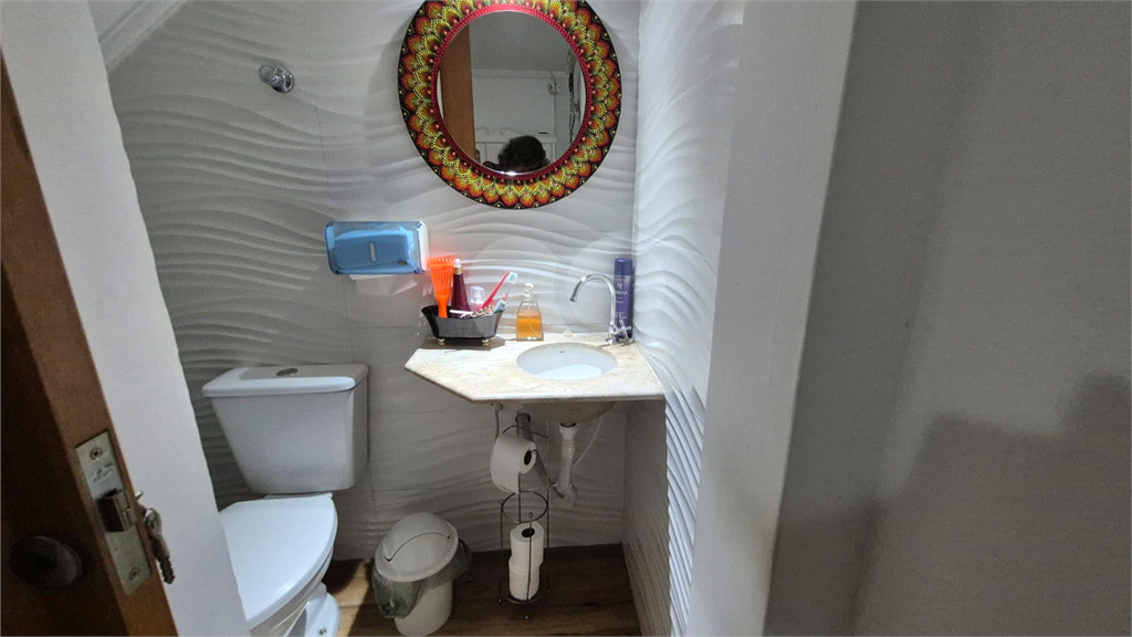 Sobrado totalmente reformado, pronto para morar