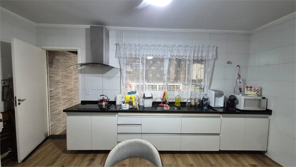 Sobrado totalmente reformado, pronto para morar