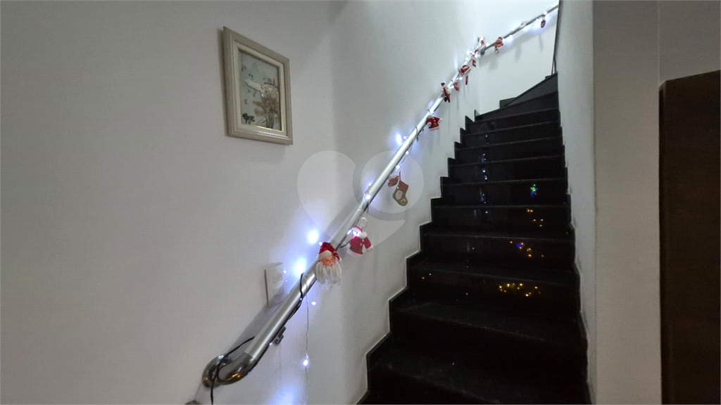 Sobrado totalmente reformado, pronto para morar