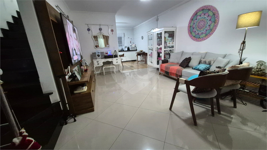 Sobrado totalmente reformado, pronto para morar