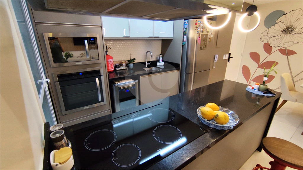 APARTAMENTO em SANTANA