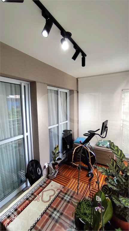 APARTAMENTO em SANTANA