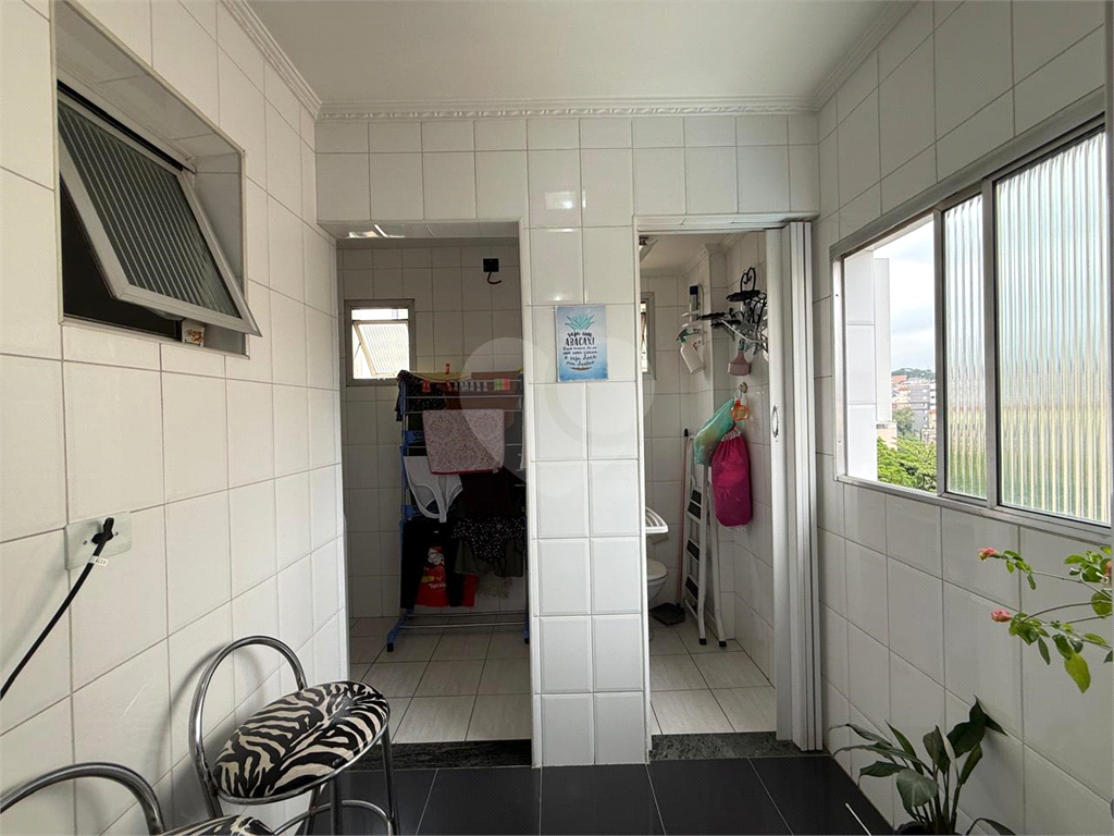 Apartamento - Venda - Santana- Santa Teresinha