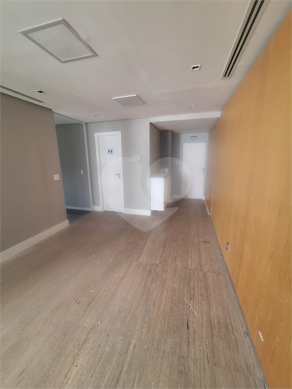 Sala Comercial de 51,14 m2 - Av. Brigadeiro Faria Lima