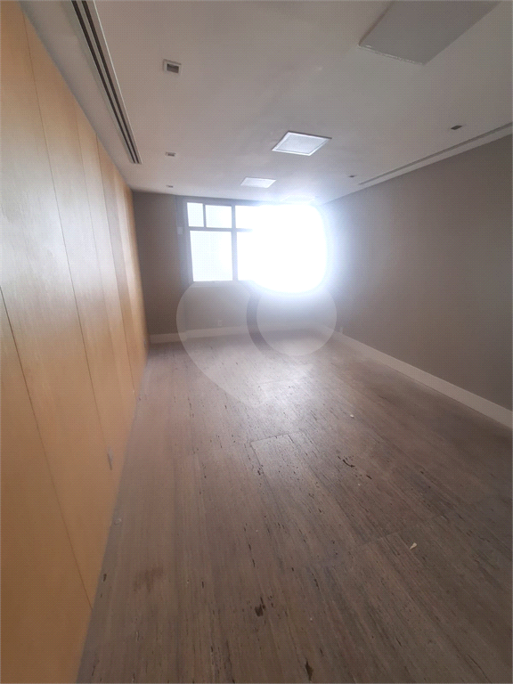 Sala Comercial de 51,14 m2 - Av. Brigadeiro Faria Lima