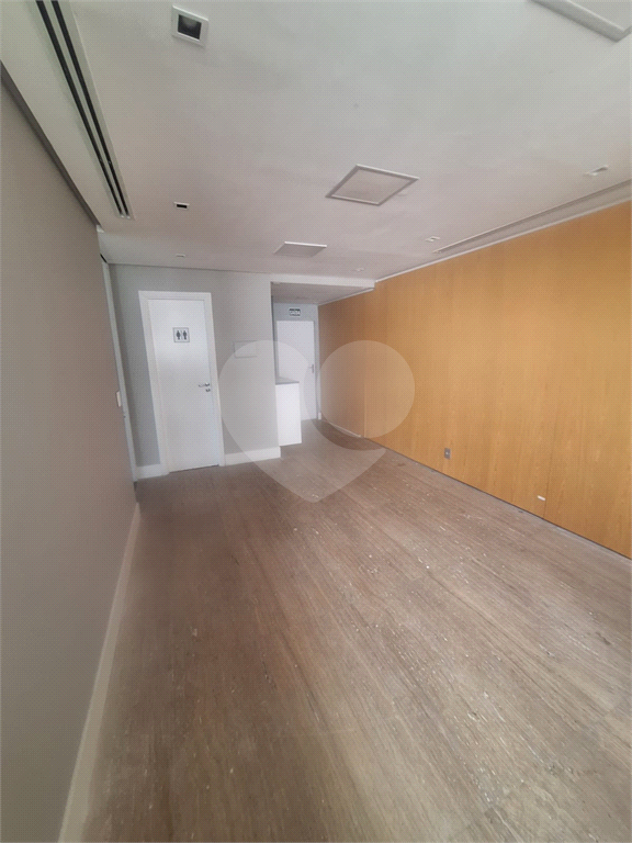 Sala Comercial de 51,14 m2 - Av. Brigadeiro Faria Lima