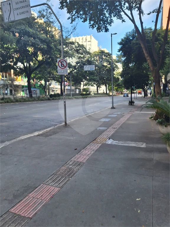 Sala Comercial de 51,14 m2 - Av. Brigadeiro Faria Lima