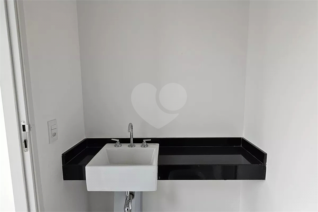 ESTÚDIO NOVO EM VILA MARIANA - ANDAR ALTO 