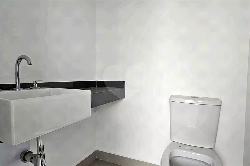 ESTÚDIO NOVO EM VILA MARIANA - ANDAR ALTO 