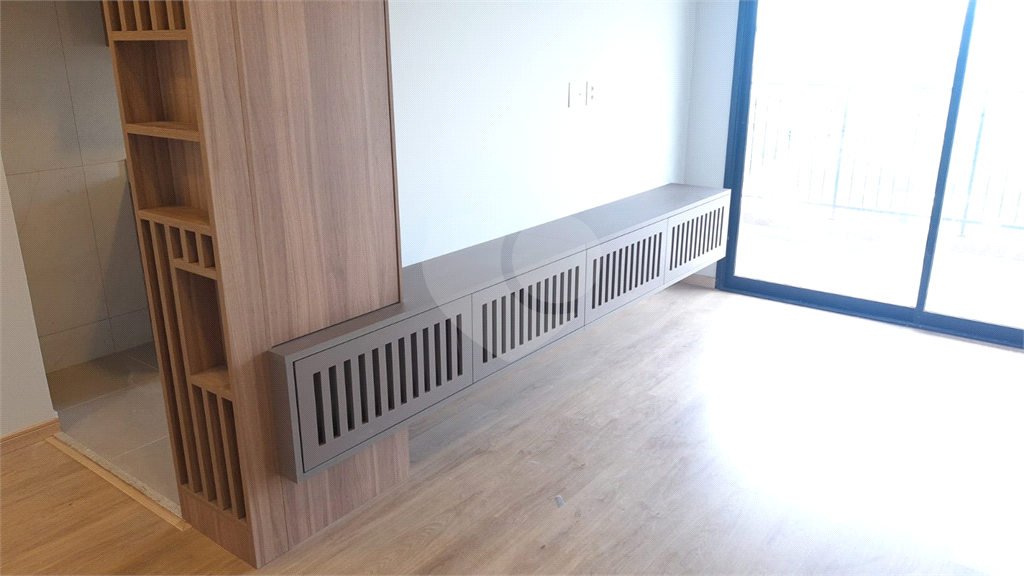 APARTAMENTO COM 3 QUARTOS 1 SUÍTE PARA LOCAÇÂO.