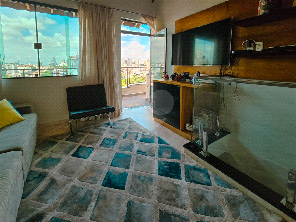 Sobrado à venda no Jardim São Paulo | 3 dormitórios | 6 vagas | Rooftop com lazer completo.