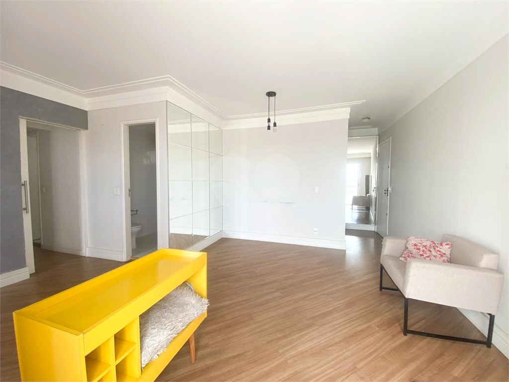 Apartamento à venda na Vila Guilherme 64m2 