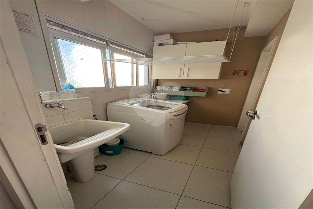 Apartamento com 3 suites, 2 vagas na Barra Funda - SP