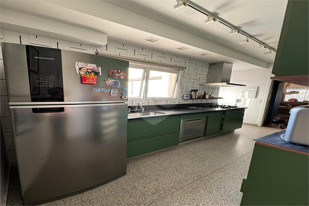 Apartamento com 3 suites, 2 vagas na Barra Funda - SP