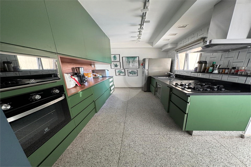 Apartamento com 3 suites, 2 vagas na Barra Funda - SP