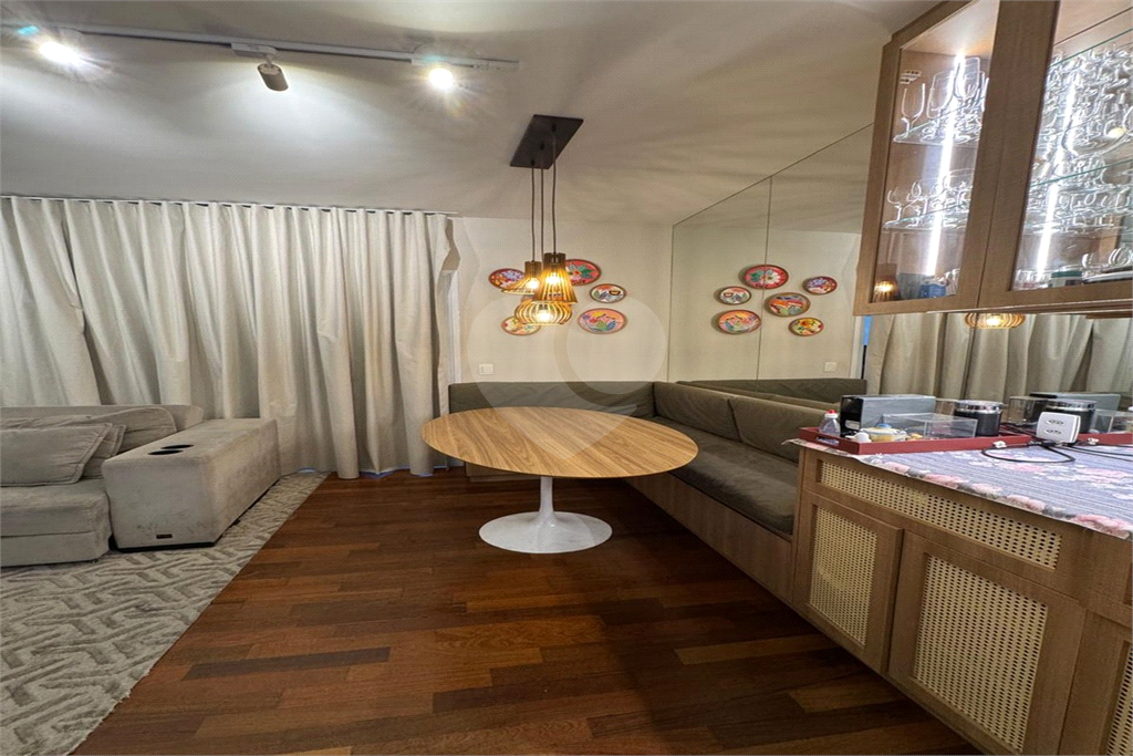 Apartamento com 3 suites, 2 vagas na Barra Funda - SP