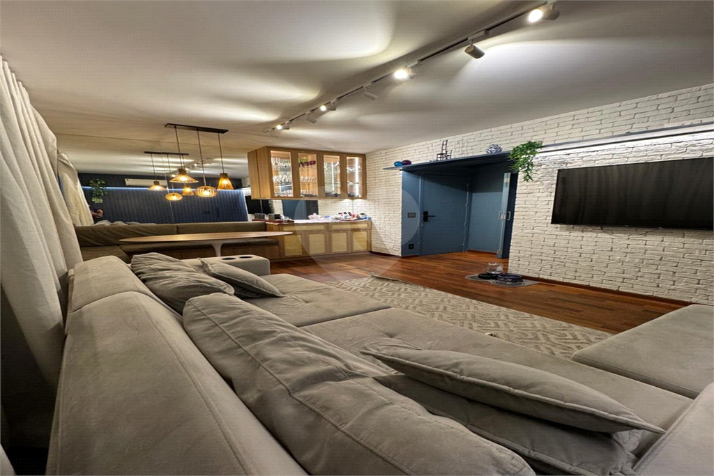 Apartamento com 3 suites, 2 vagas na Barra Funda - SP