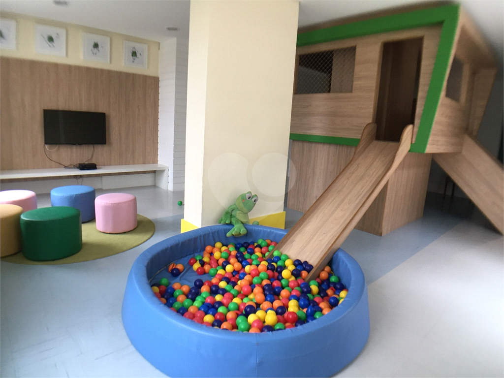 Apartamento com 3 suites, 2 vagas na Barra Funda - SP