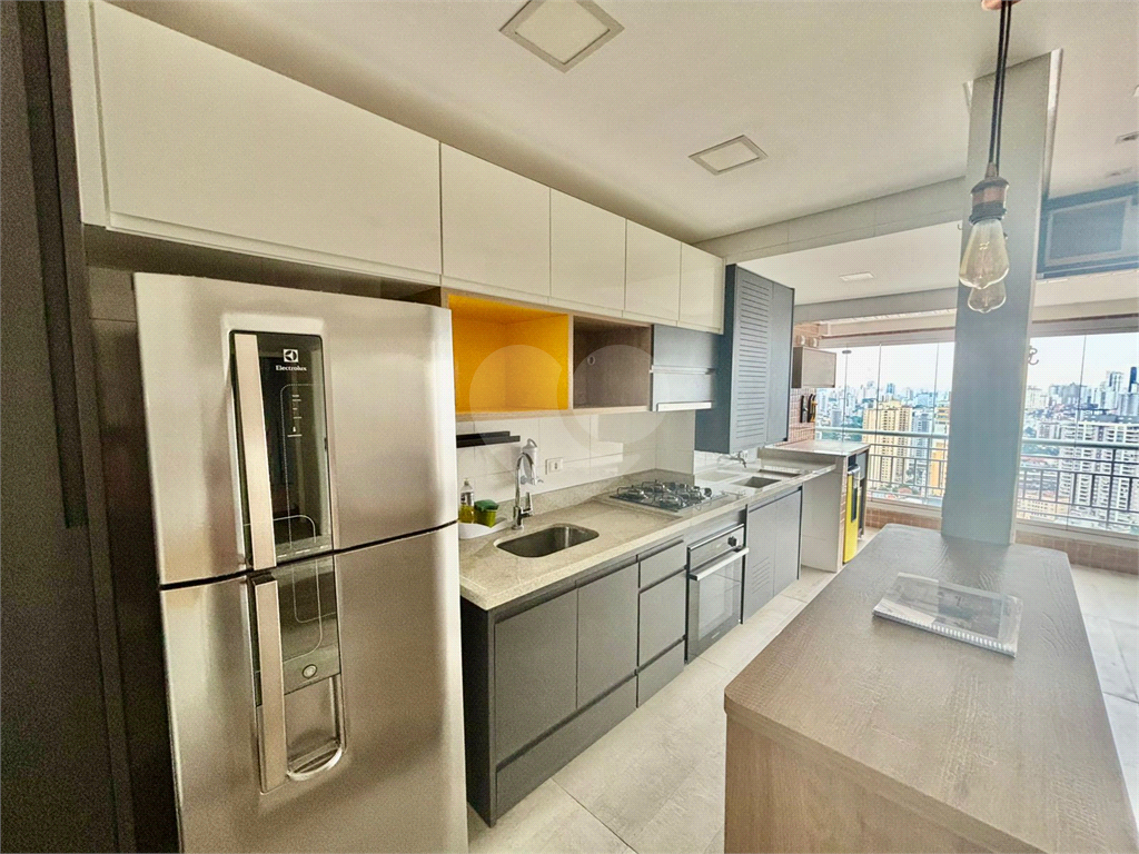 APARTAMENTO em PARADA INGLESA