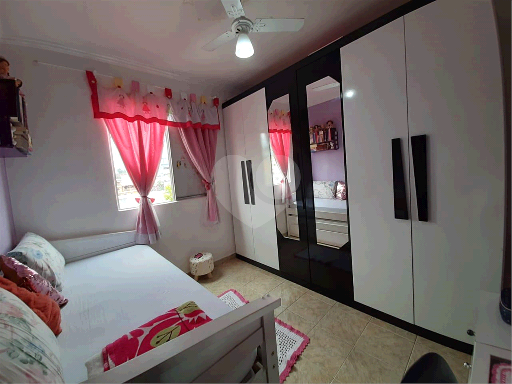 Apartamento à venda no Lauzane Paulista com 2 dormitórios e vaga coberta