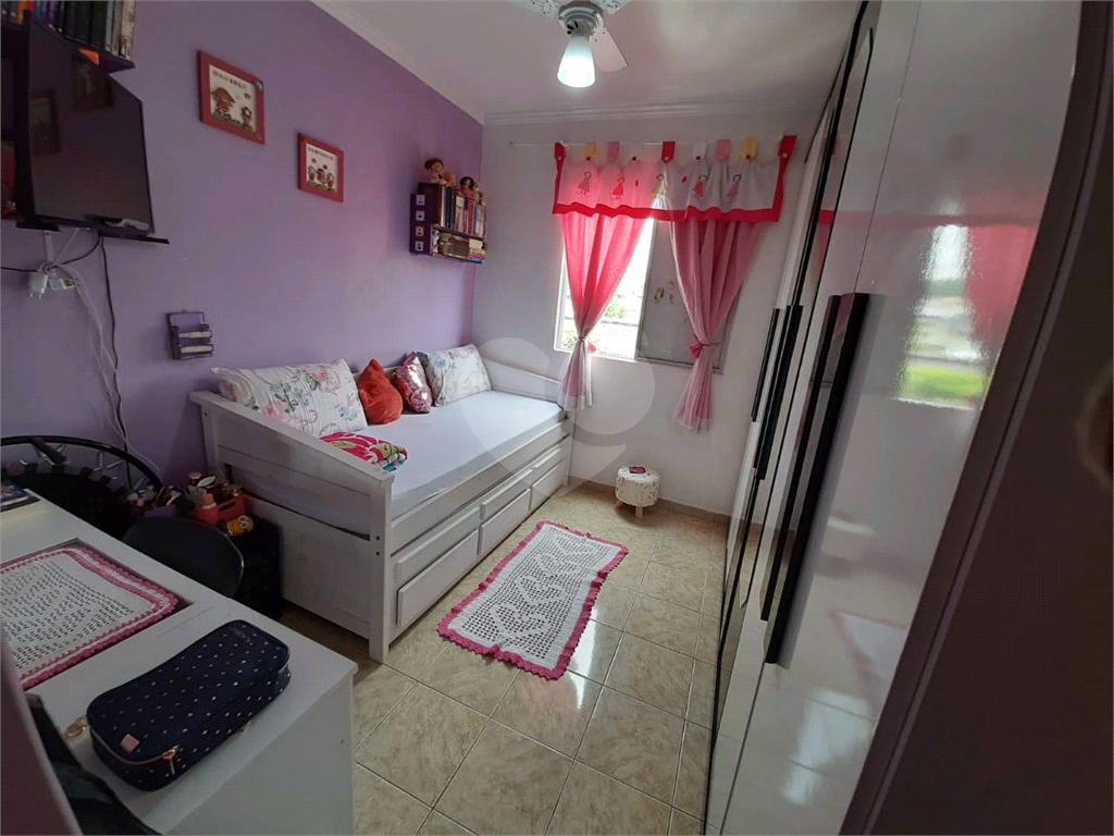 Apartamento à venda no Lauzane Paulista com 2 dormitórios e vaga coberta