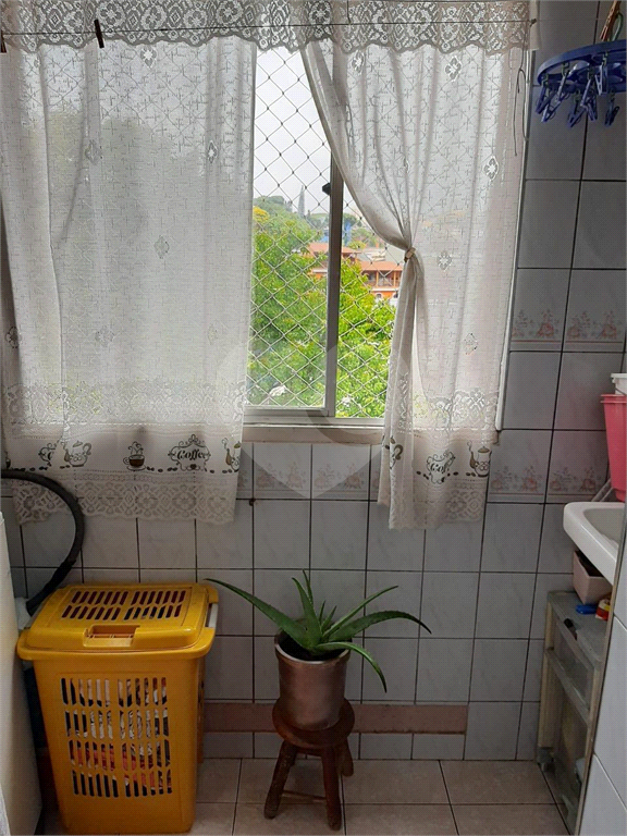 Apartamento à venda no Lauzane Paulista com 2 dormitórios e vaga coberta