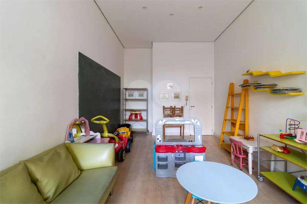 Apartamento à venda com 141m², 3 quartos e 2 vagas