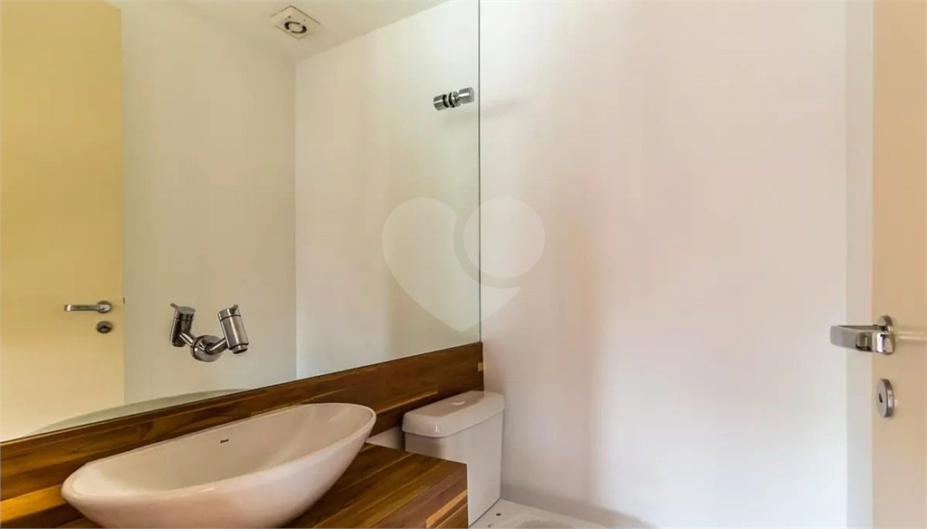 Apartamento à venda com 141m², 3 quartos e 2 vagas