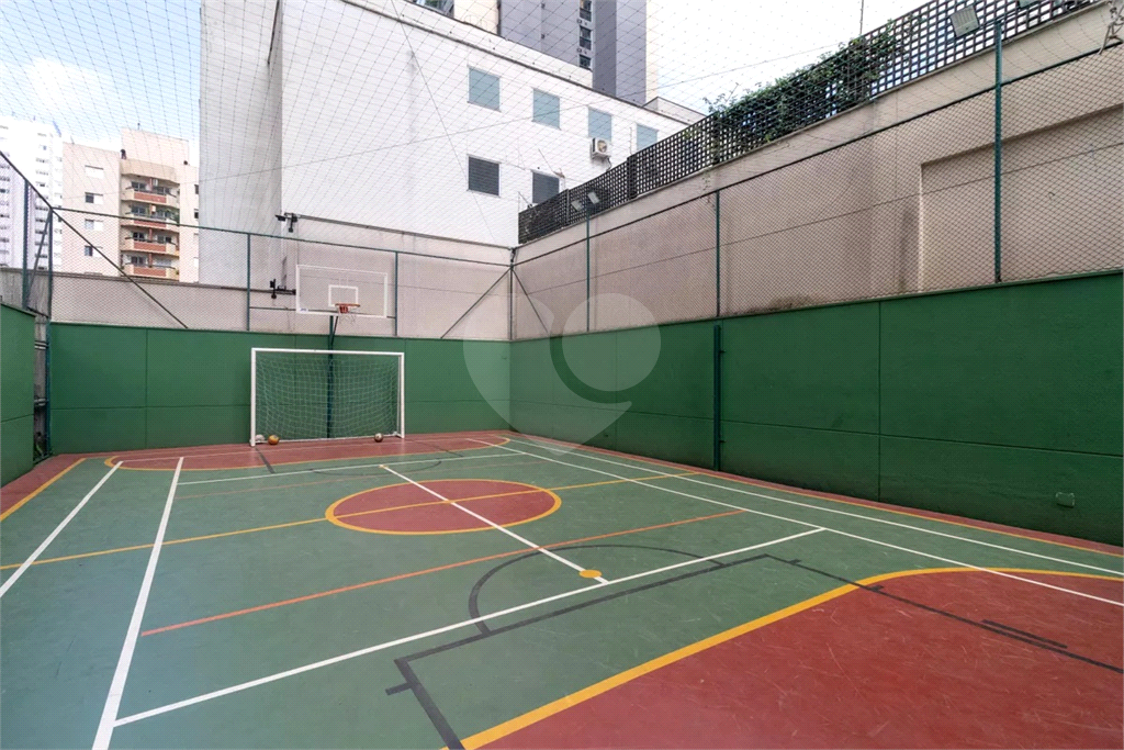 Apartamento à venda com 141m², 3 quartos e 2 vagas