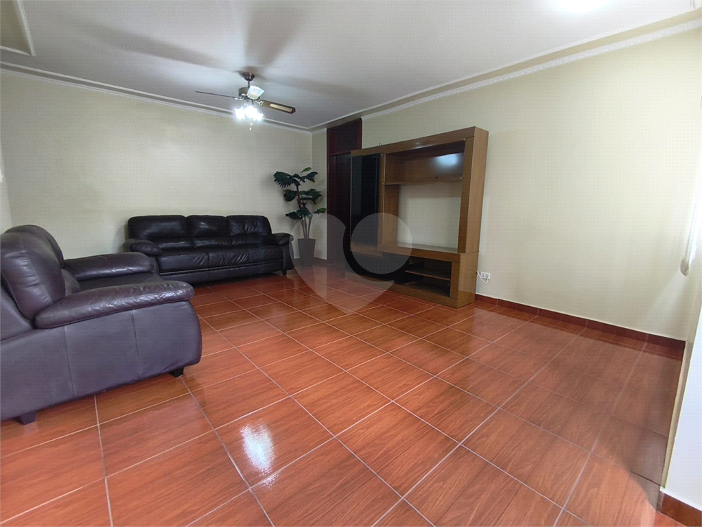 APARTAMENTO em BARRO BRANCO (ZONA NORTE)