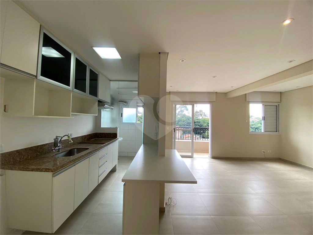 APARTAMENTO em PARADA INGLESA