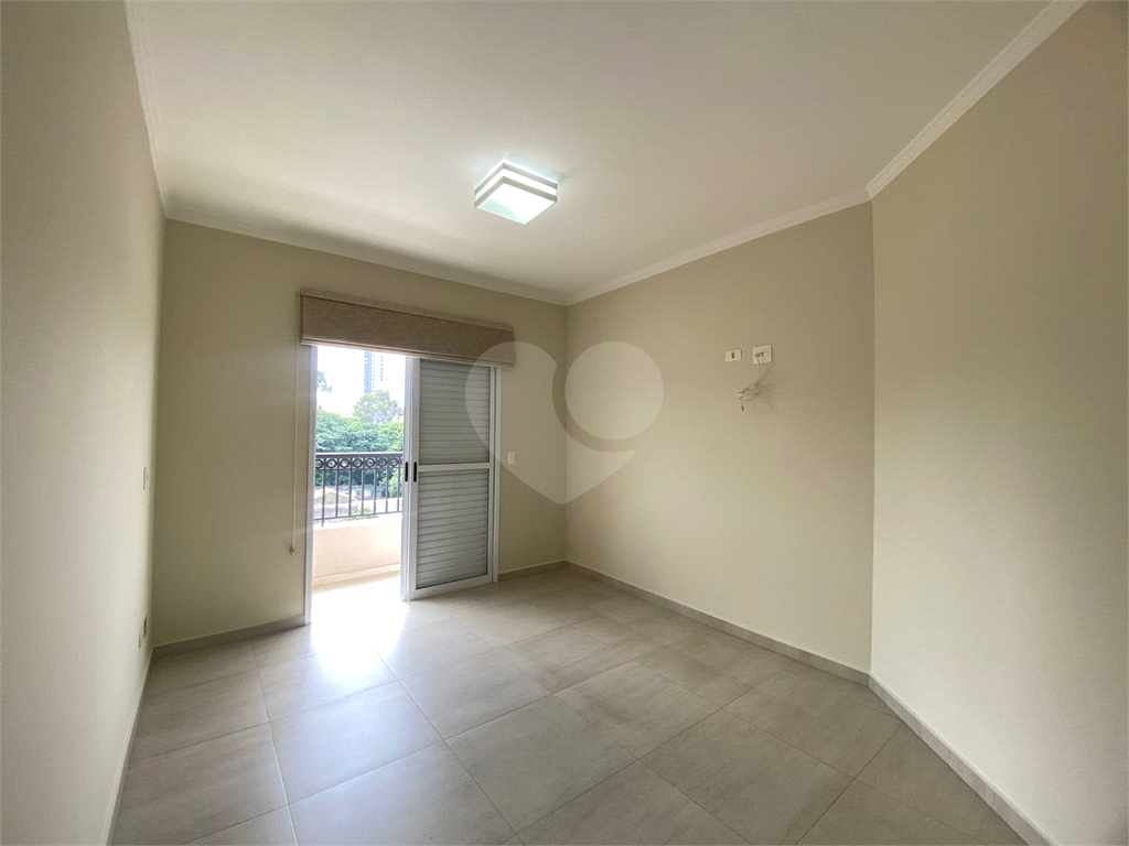 APARTAMENTO em PARADA INGLESA