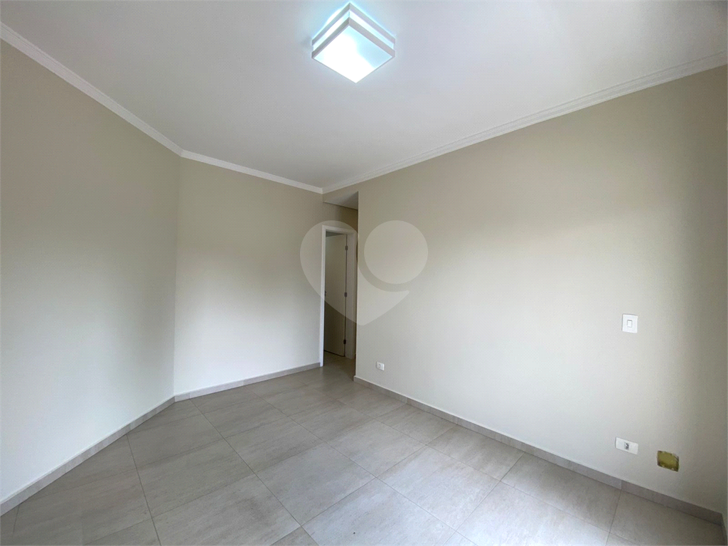 APARTAMENTO em PARADA INGLESA