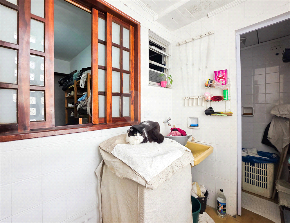 Apartamento - Pinheiros - 4 Quartos / Dormitórios - Venda / Compra