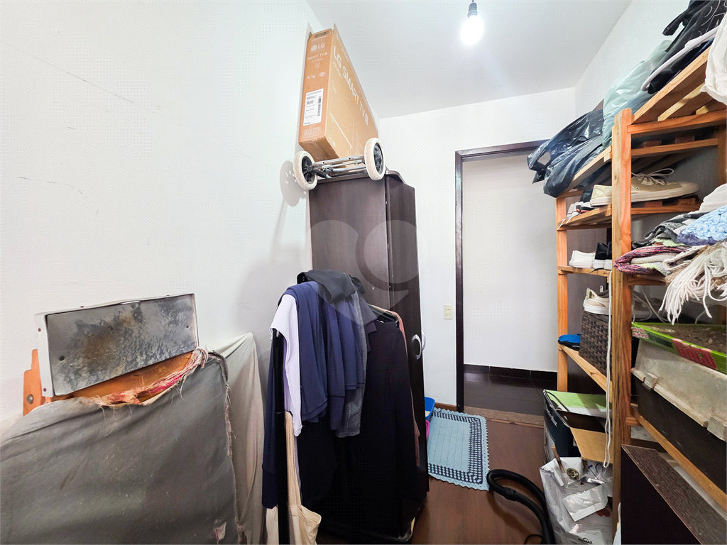 Apartamento - Pinheiros - 4 Quartos / Dormitórios - Venda / Compra