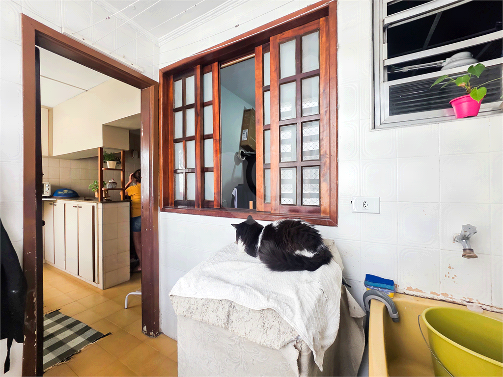 Apartamento - Pinheiros - 4 Quartos / Dormitórios - Venda / Compra