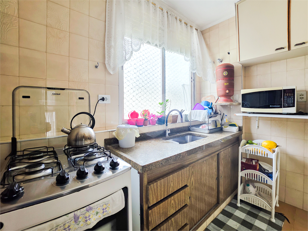 Apartamento - Pinheiros - 4 Quartos / Dormitórios - Venda / Compra