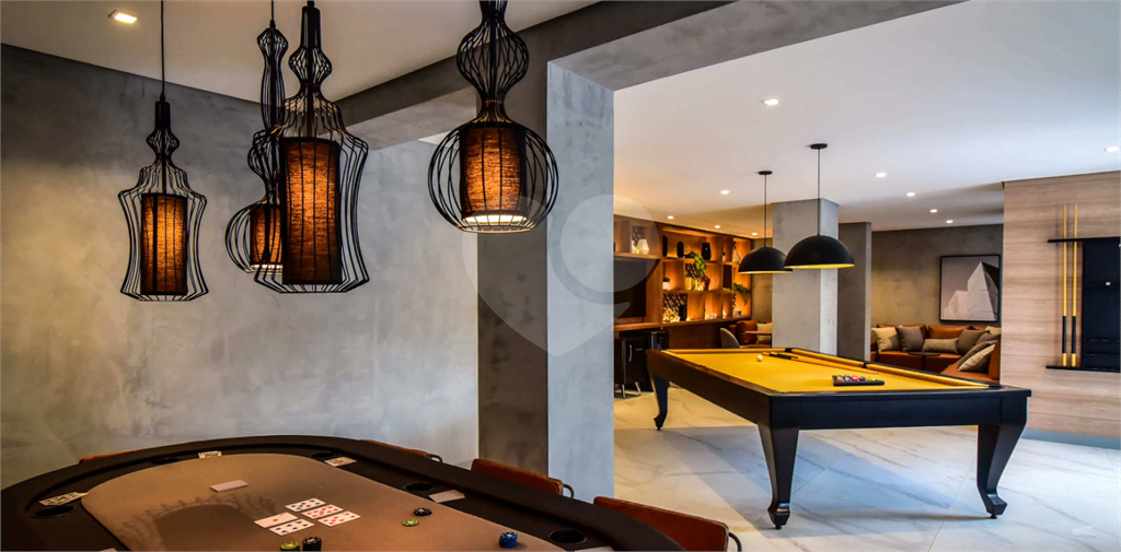 Apto grande , novo e com ar condicionado