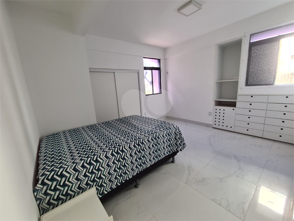 APARTAMENTO em MANAÍRA