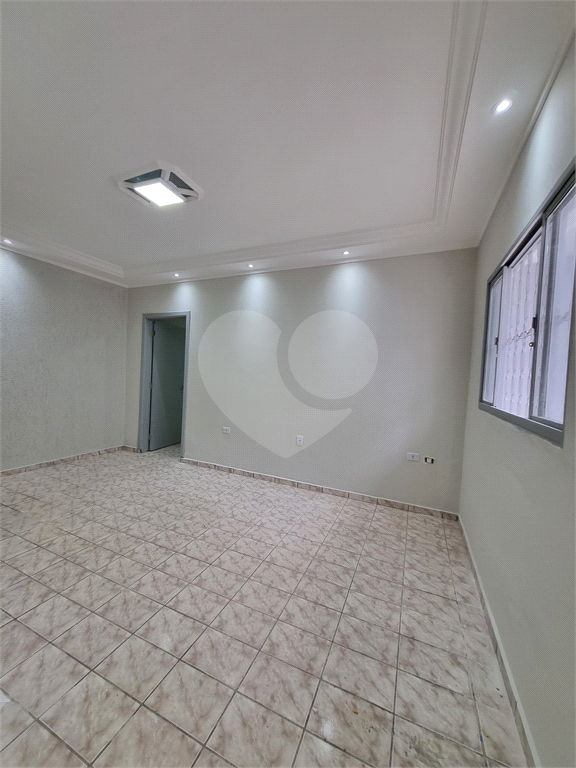 CASA PARA LOCAÇÃO NA VILA NOVA CACHOEIRINHA 