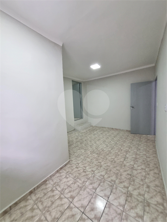 CASA PARA LOCAÇÃO NA VILA NOVA CACHOEIRINHA 