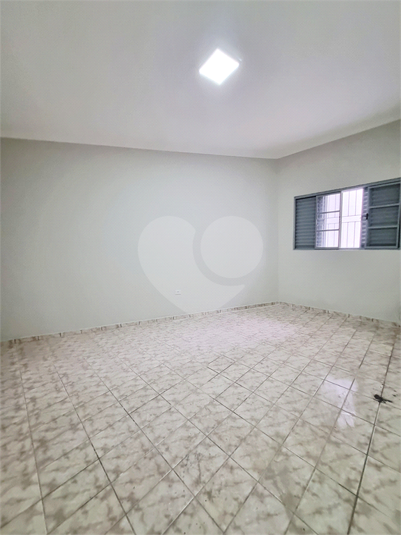 CASA PARA LOCAÇÃO NA VILA NOVA CACHOEIRINHA 